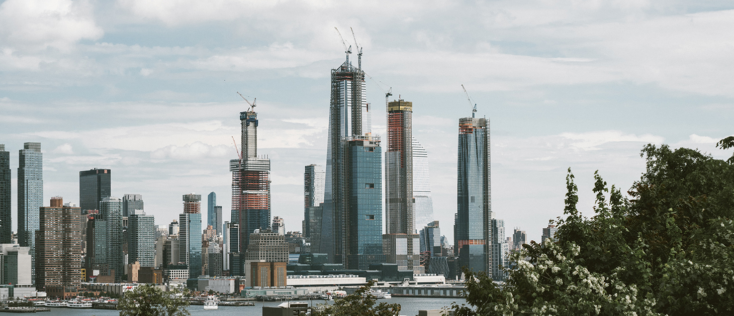 new-york-skyline-buildings-construction
