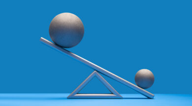 Balls balancing on scale